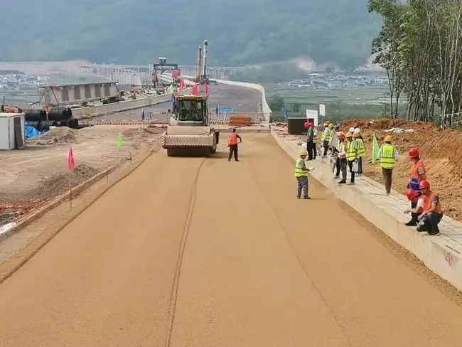 保城镇路基工程